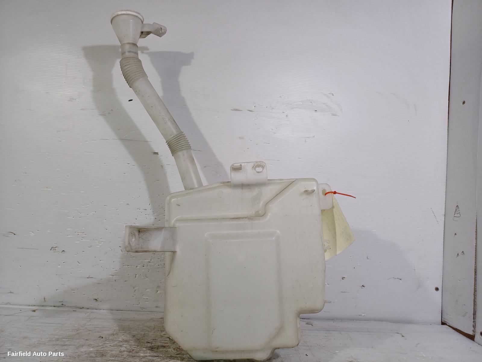 2012-2016 Mitsubishi Asx Washer Bottle