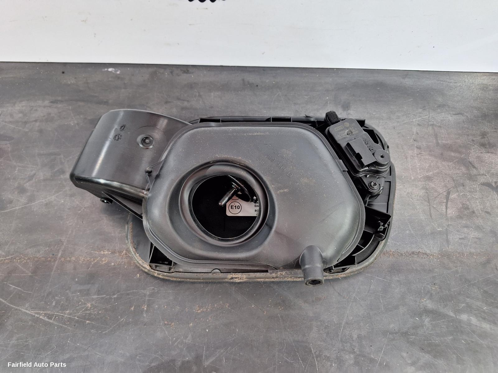 2020-2025 Volkswagen T-cross Fuel Door Filler