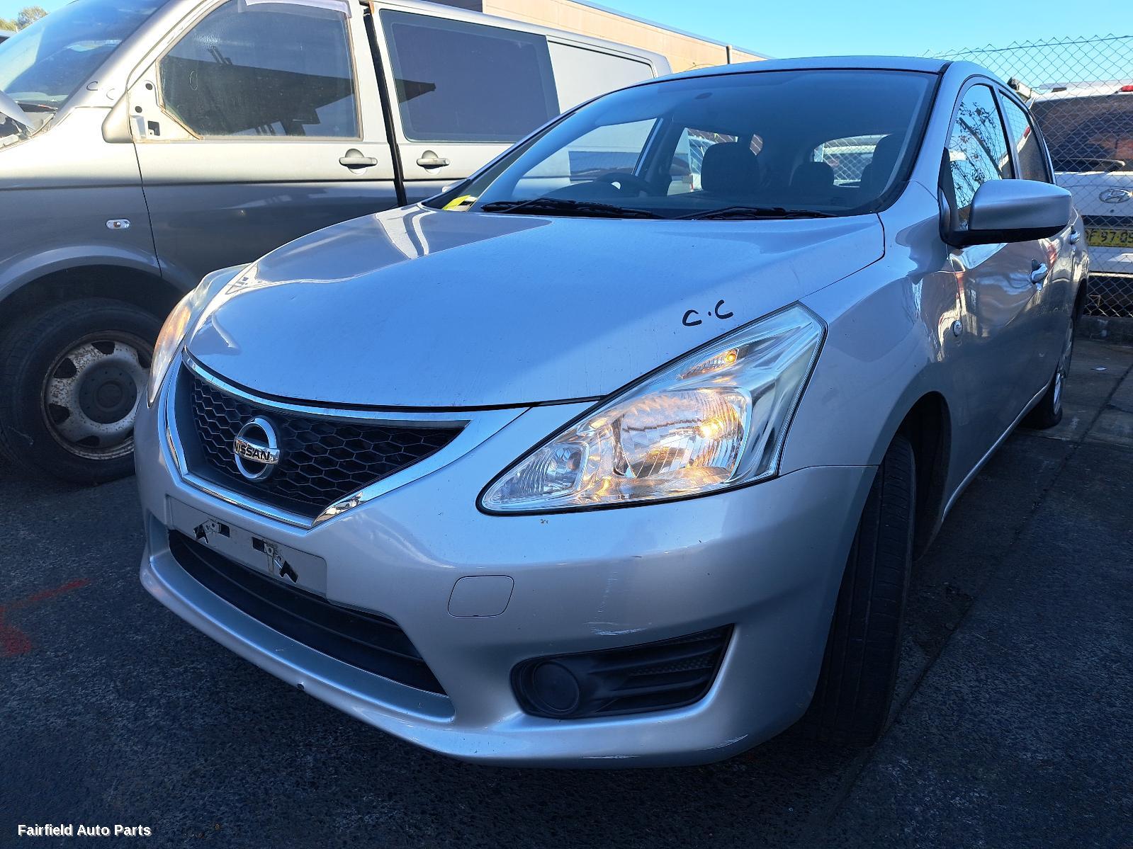 2013-2016 Nissan Pulsar F Bar Reinforc Brack