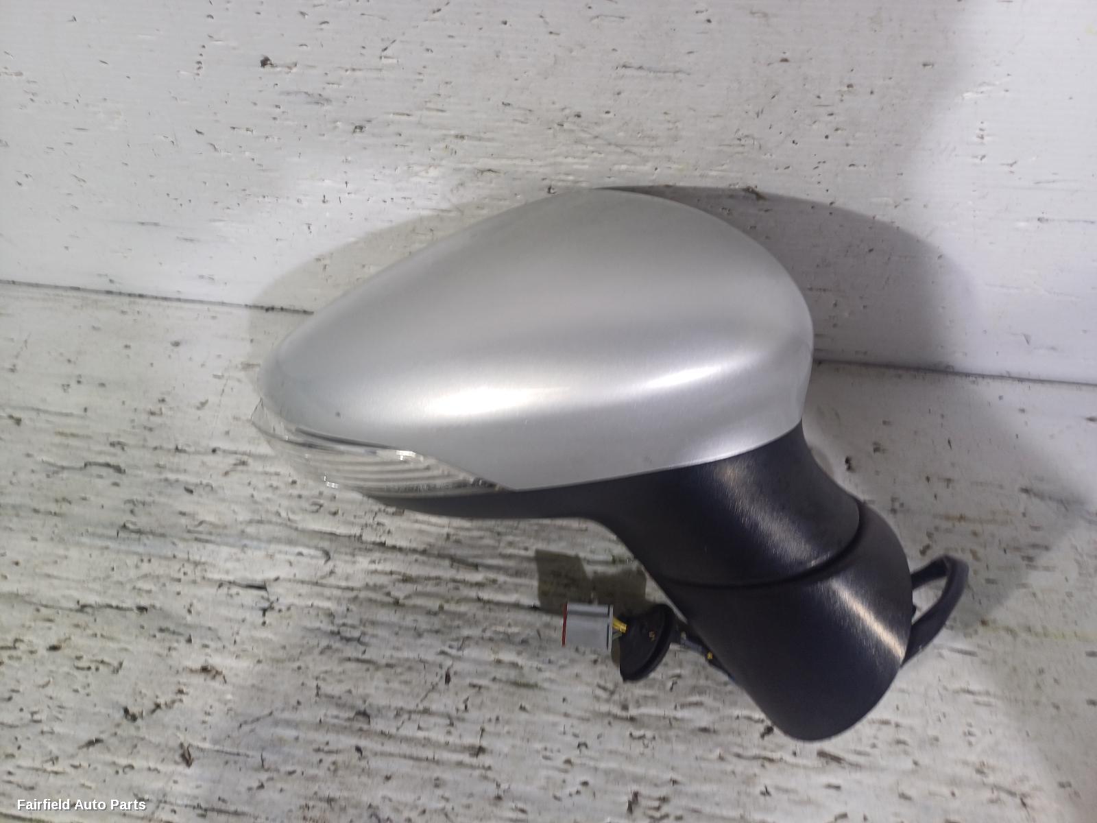 2013-2019 Ford Fiesta Right Door Mirror