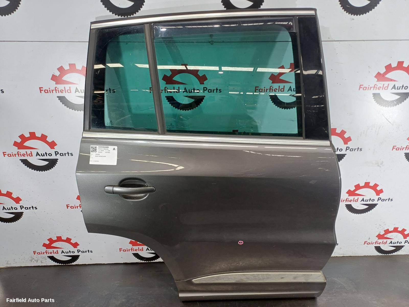 2008-2016 Volkswagen Tiguan Right Rear Door Sliding