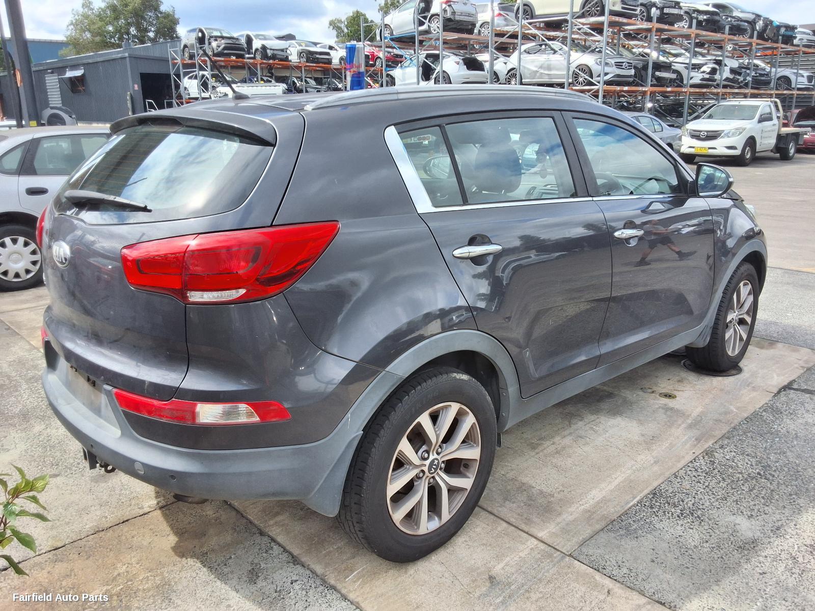 2010-2015 Kia Sportage Bonnet