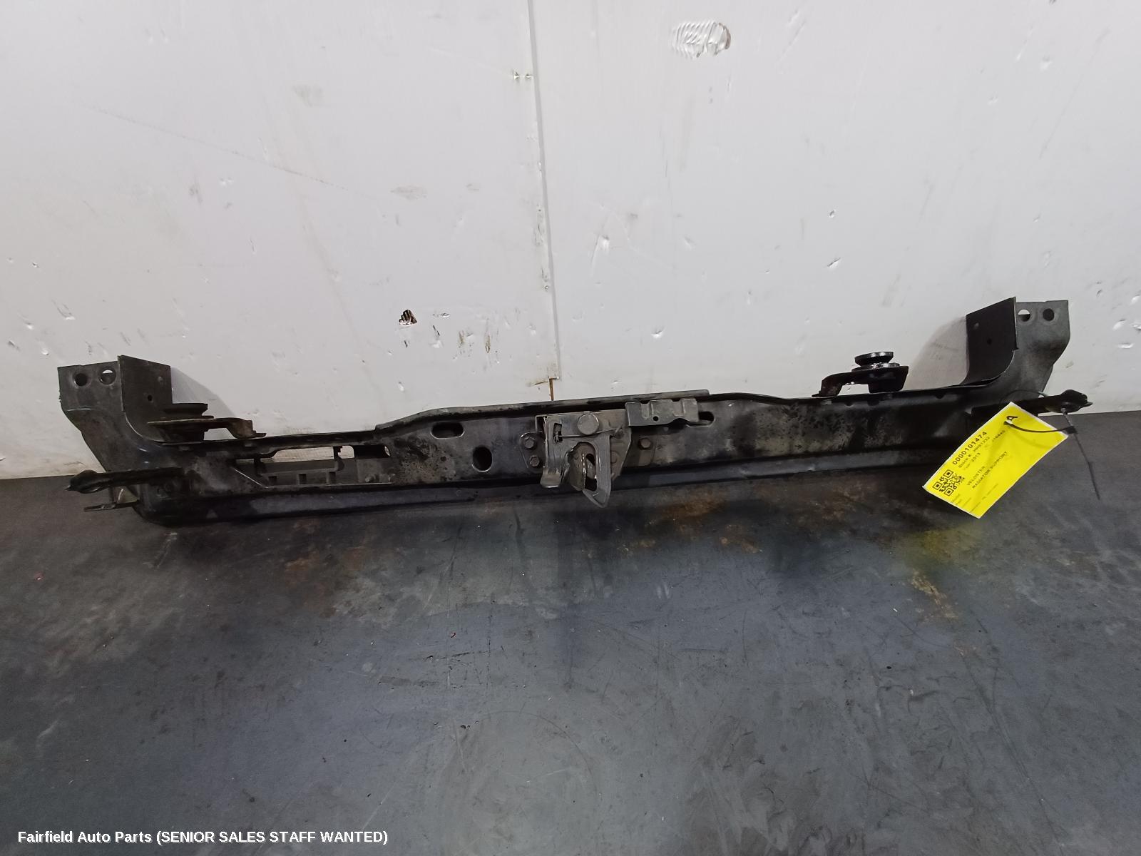 2013 Hyundai Veloster Radiator Support