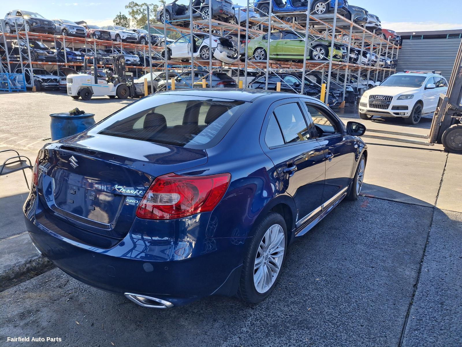2010 Suzuki Kizashi Right Headlamp