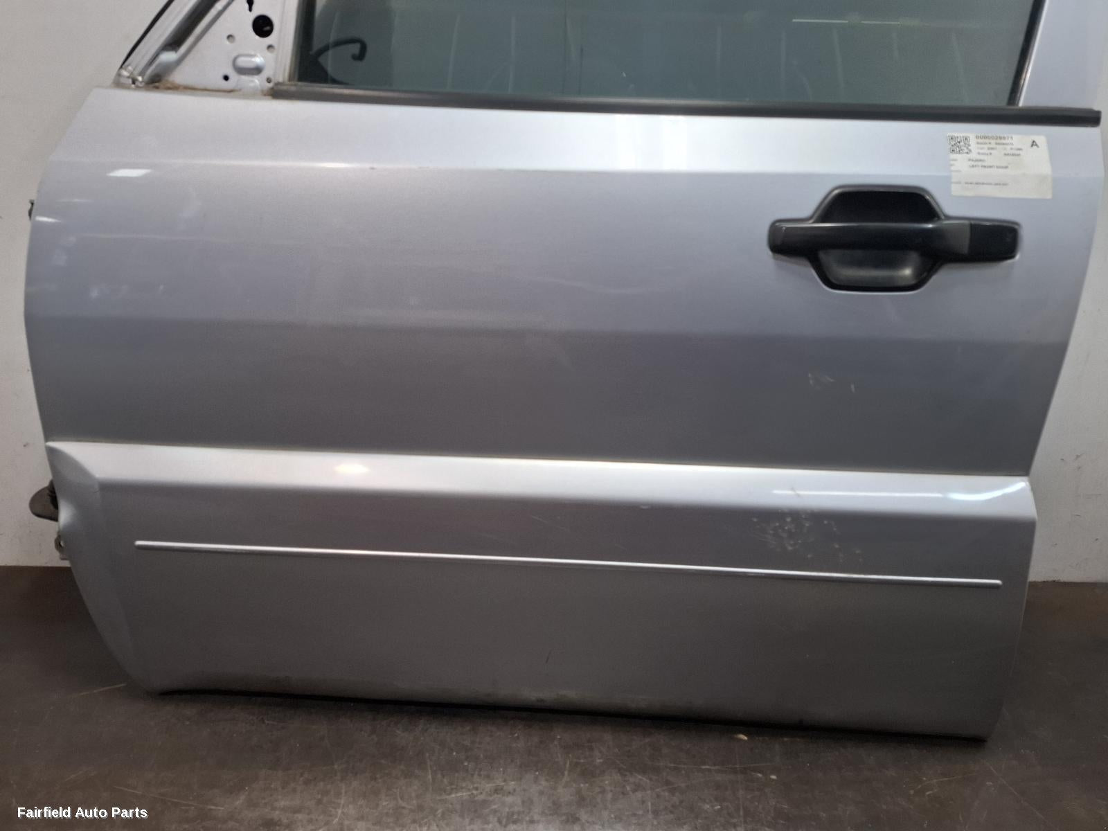 2006-2021 Mitsubishi Pajero Left Front Door
