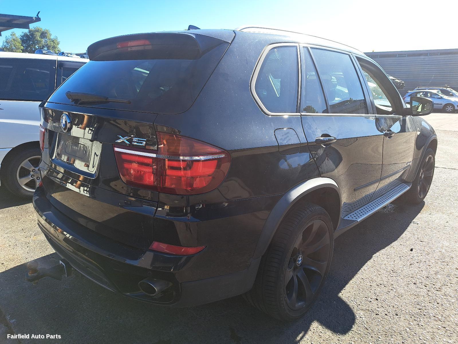 2010 Bmw X5 Left Taillight