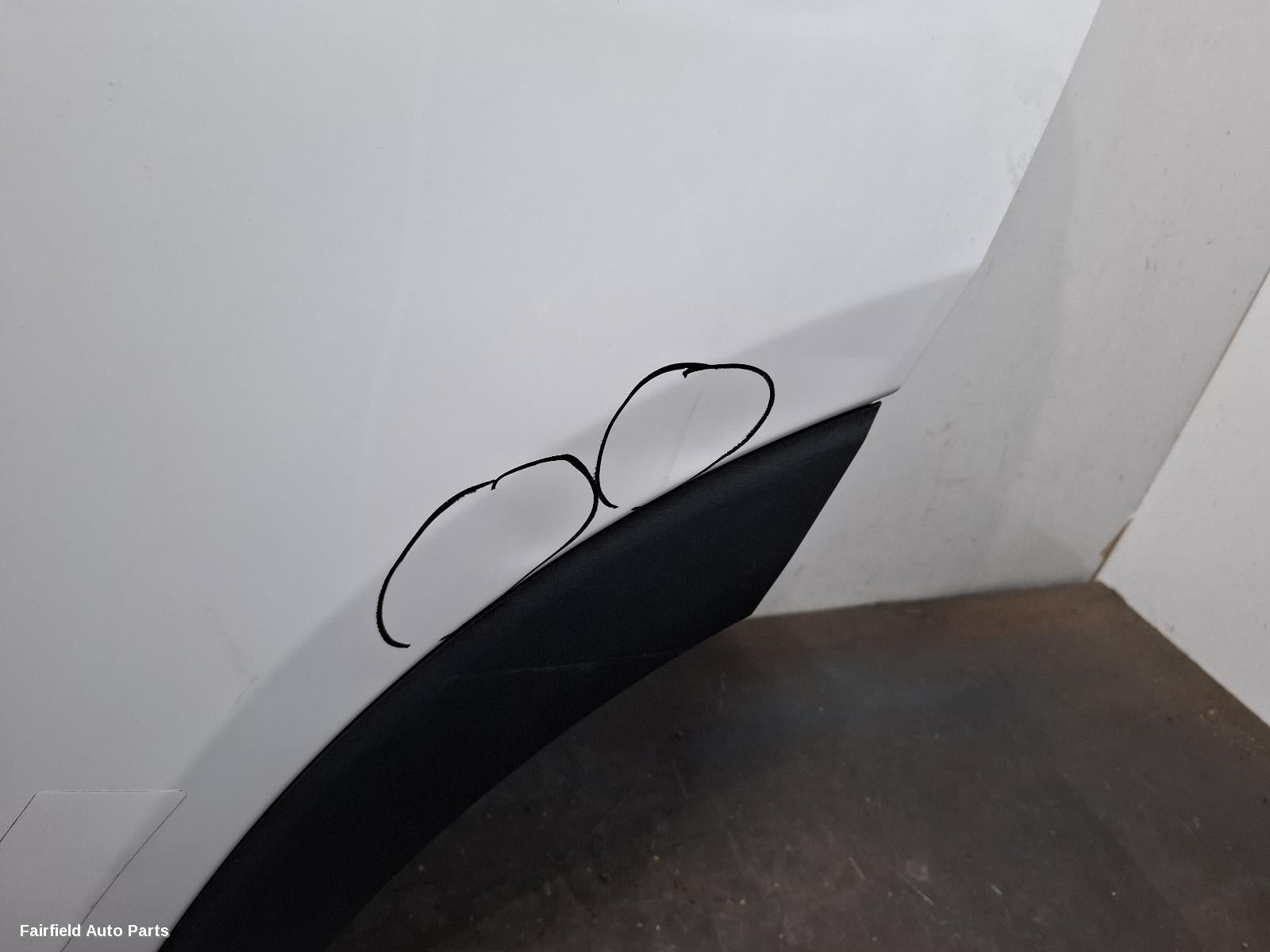 2015-2018 Hyundai Tucson Left Rear Door Sliding