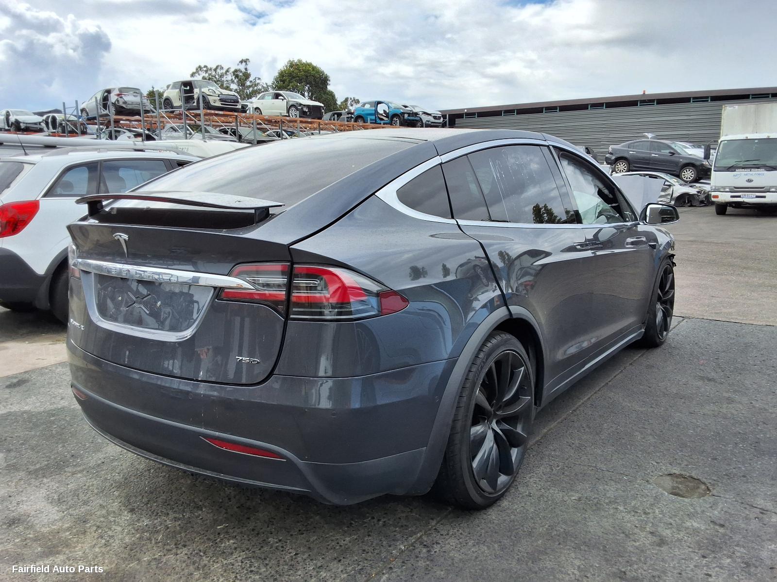 2017 Tesla Model X Left Taillight