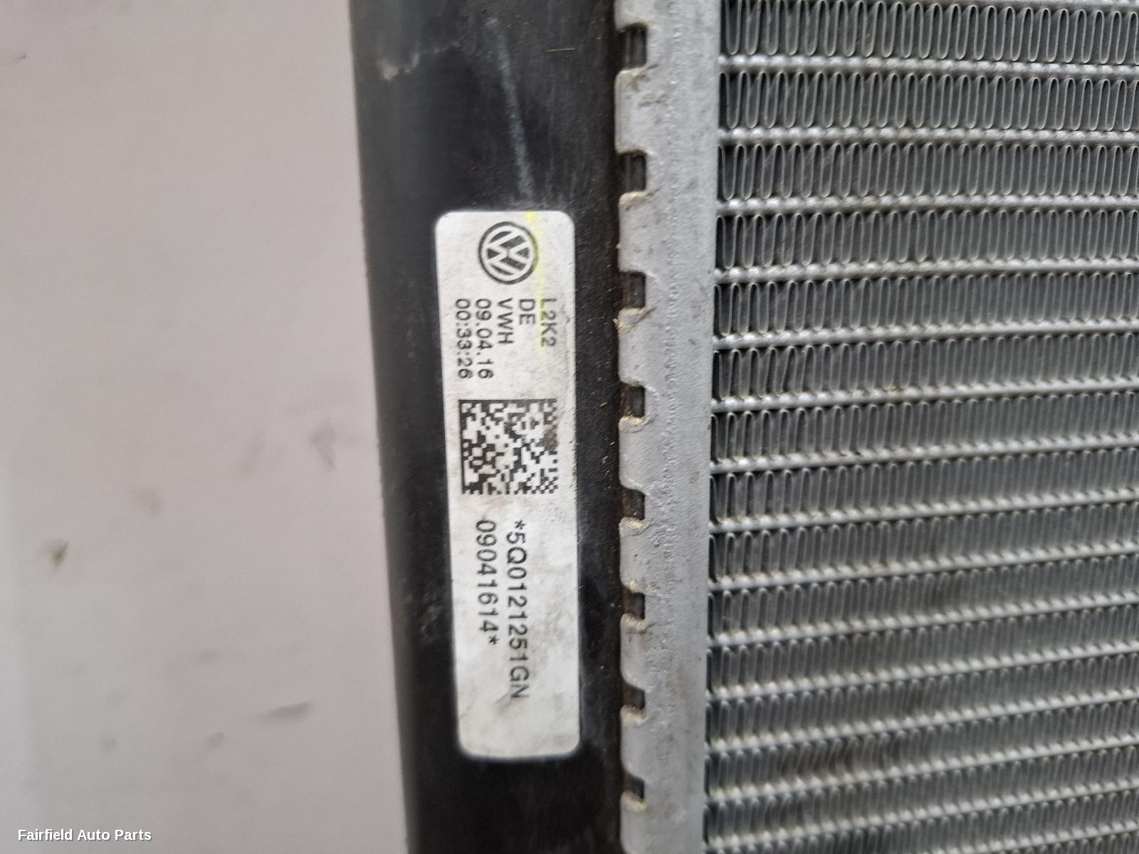 2015-2019 Volkswagen Passat Radiator