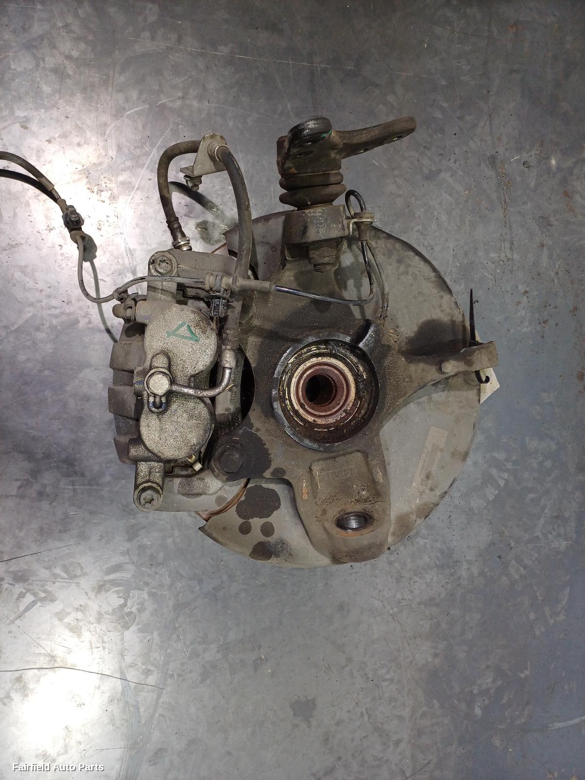 2017-2025 Ldv D90 Left Front Hub Assembly