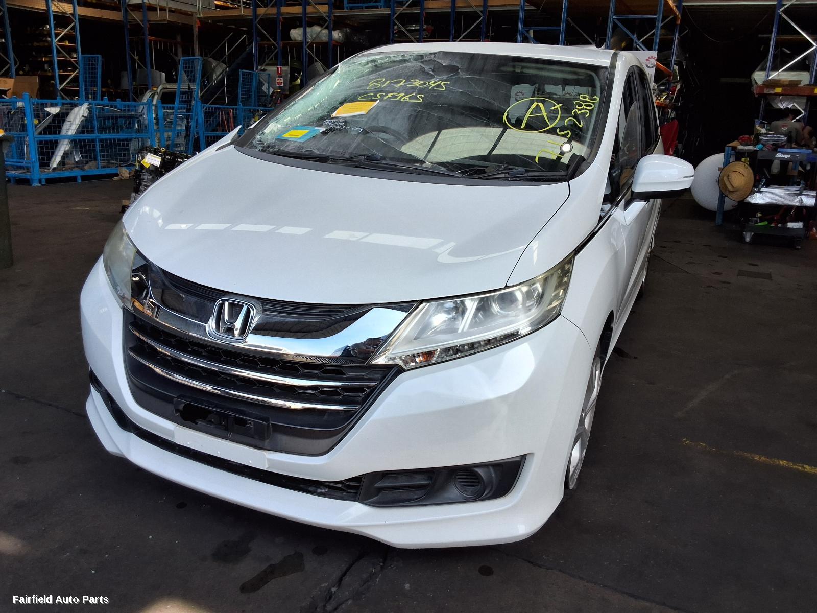 2014 Honda Odyssey Left Front Hub Assembly