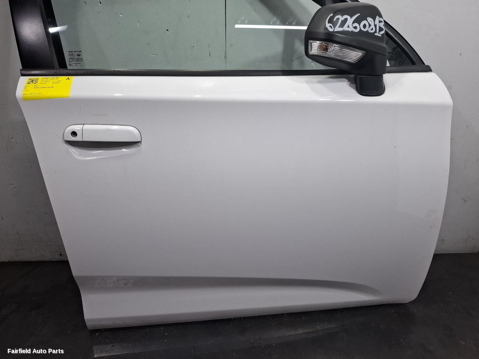 2016-2025 Mg Mg3 Right Front Door