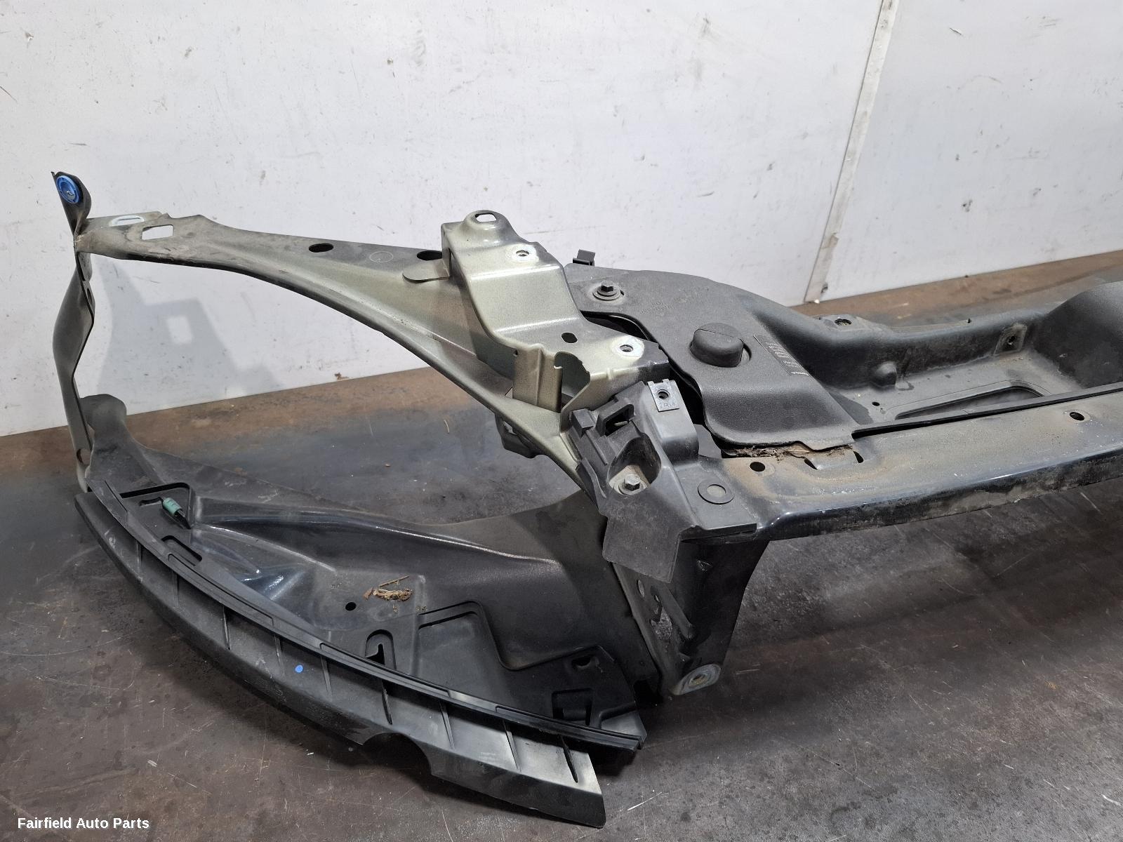 2007-2013 Volvo C30 Radiator Support