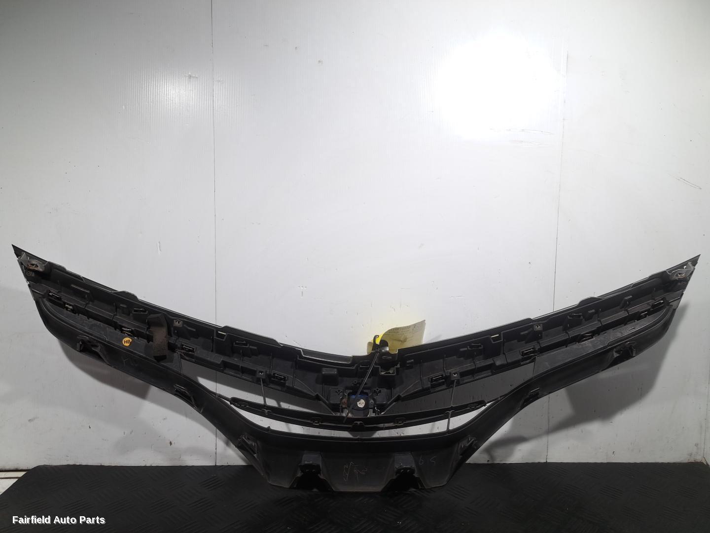 2005-2019 Toyota Estima Grille