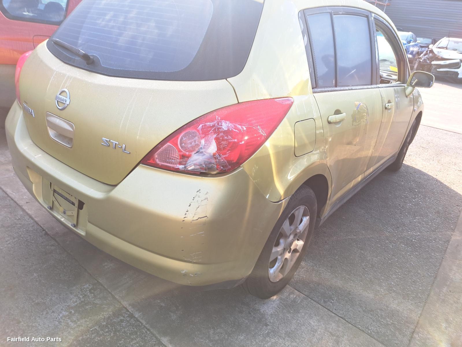 2007 Nissan Tiida Left Headlamp