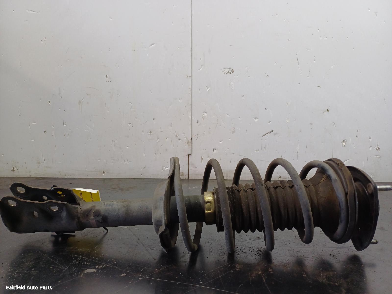 2002-2005 Toyota Echo Left Front Strut