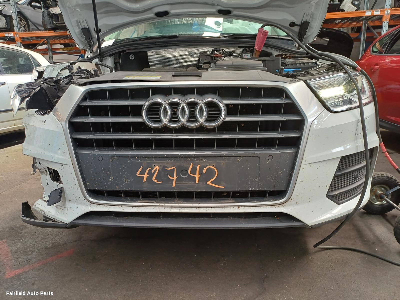 2017 Audi Q3 Left Taillight