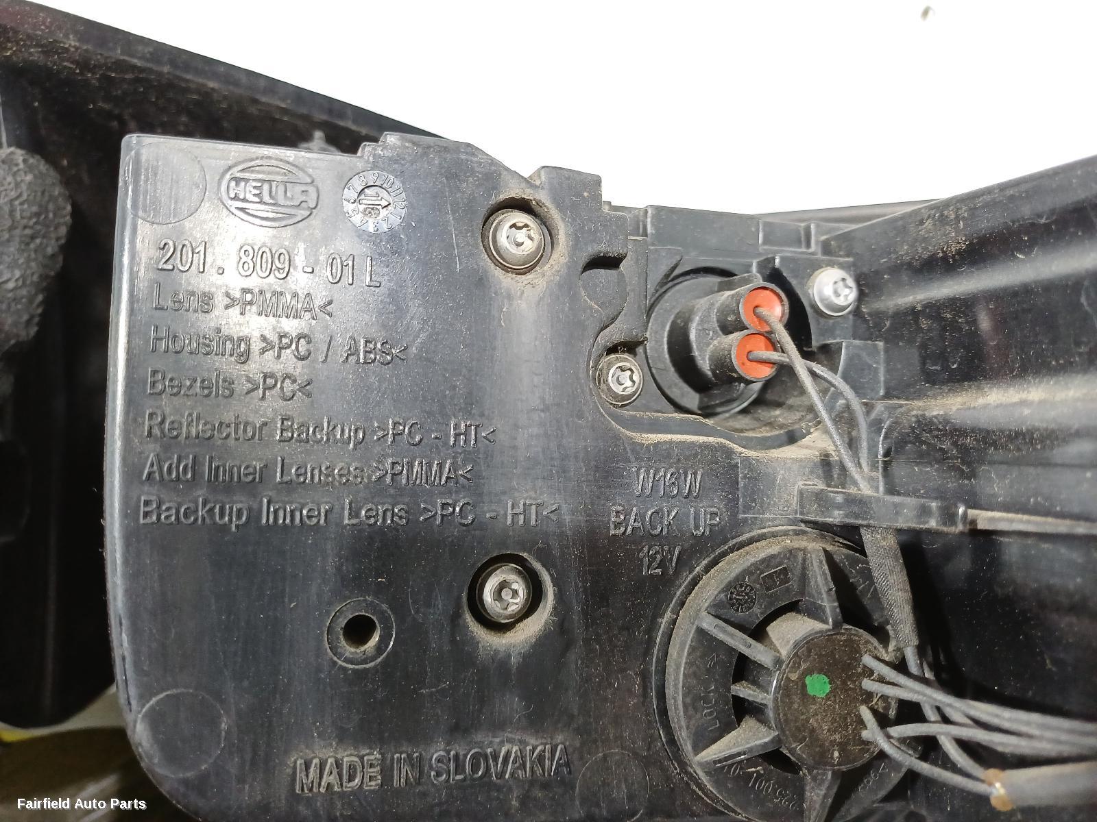 2015-2019 Land Rover Rangerover Evoque Left Taillight