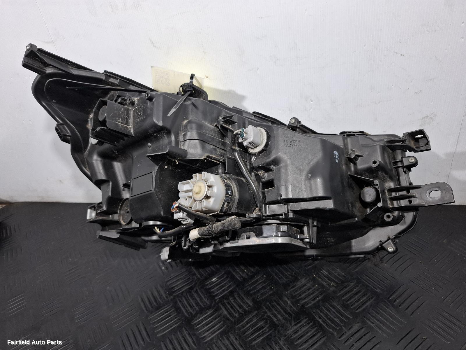 2016-2020 Lexus Is Series Left Headlamp