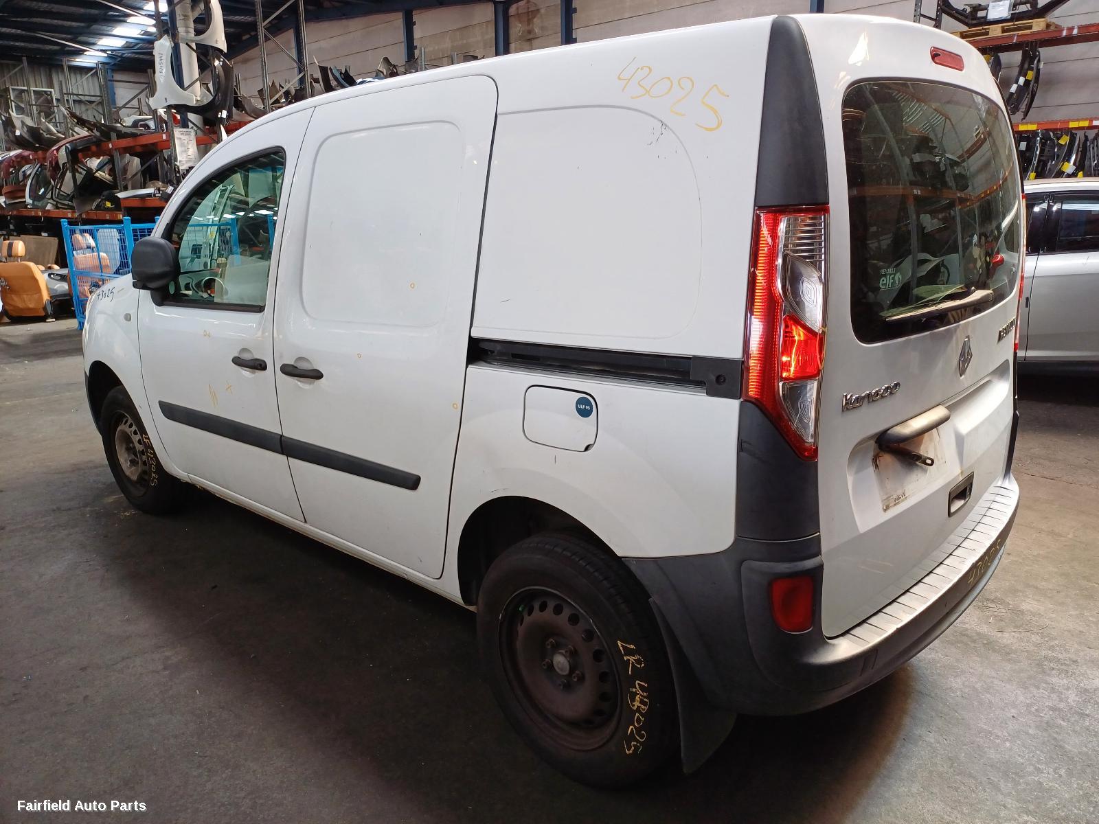 2016 Renault Kangoo Rear Bumper