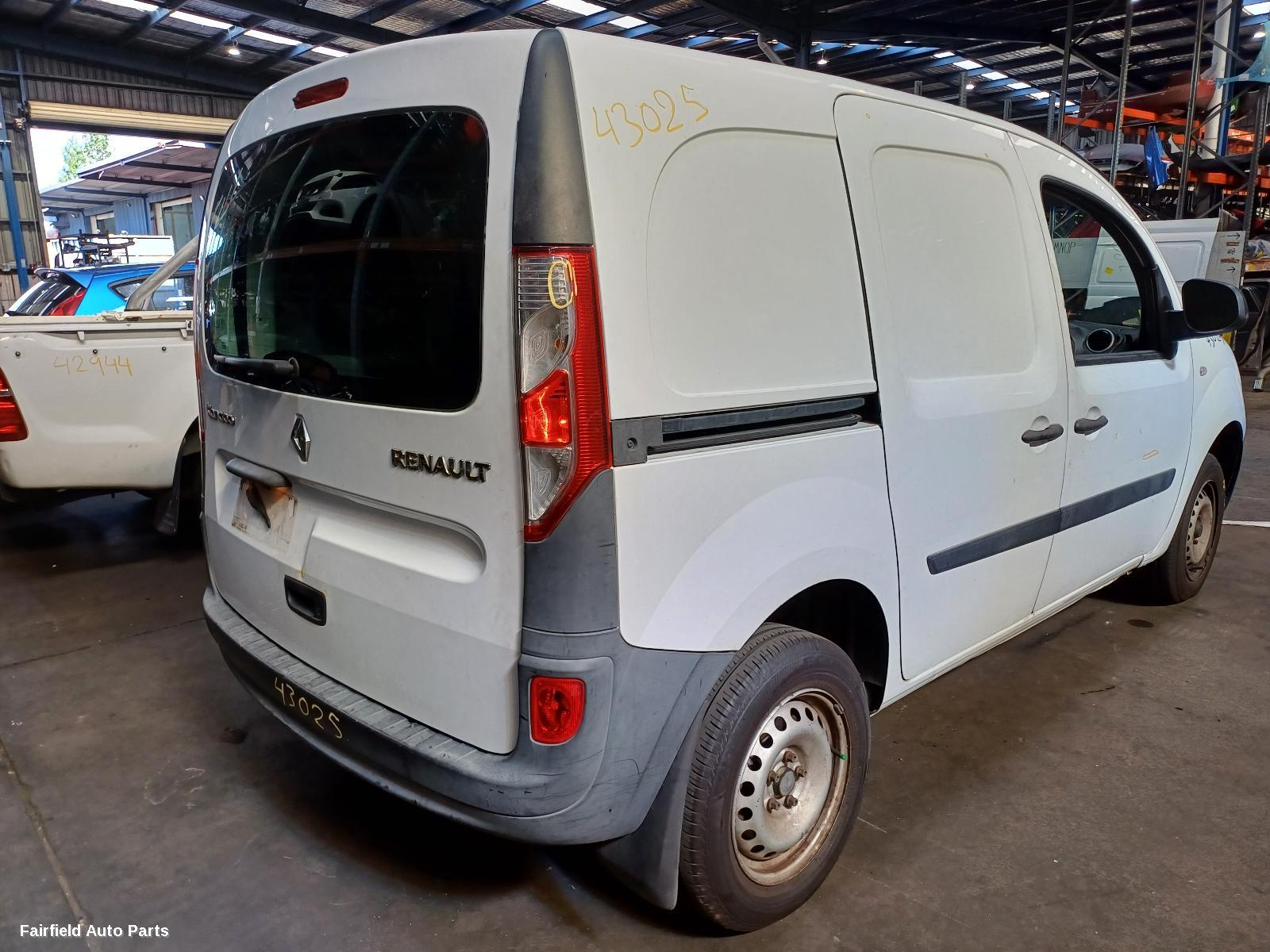 2016 Renault Kangoo R Bar Bracket Reinfo