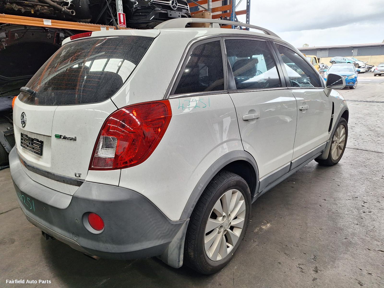 2015 Holden Captiva Grille