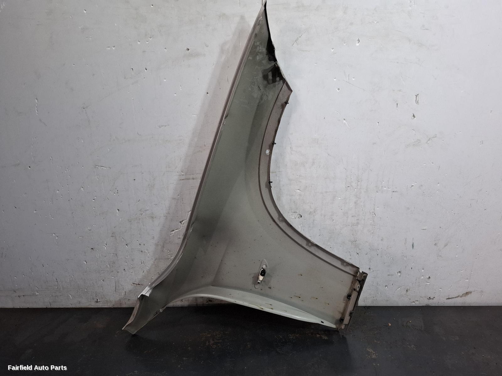 2010-2012 Bmw X1 Left Guard
