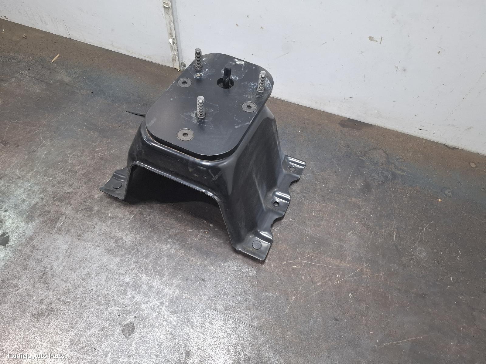 2006-2021 Mitsubishi Pajero Spare Wheel Carrier