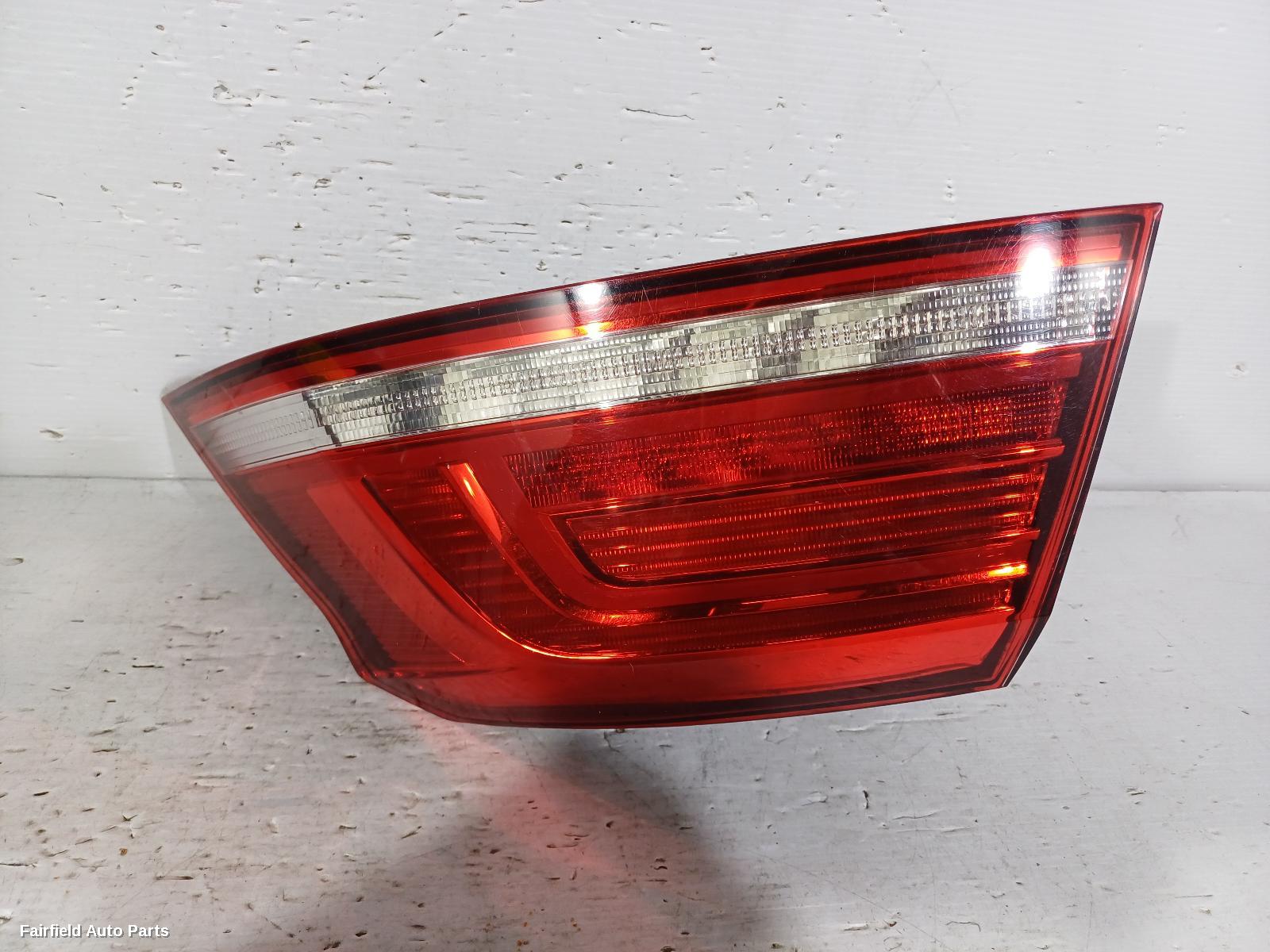 2015-2019 Volkswagen Passat Right Taillight