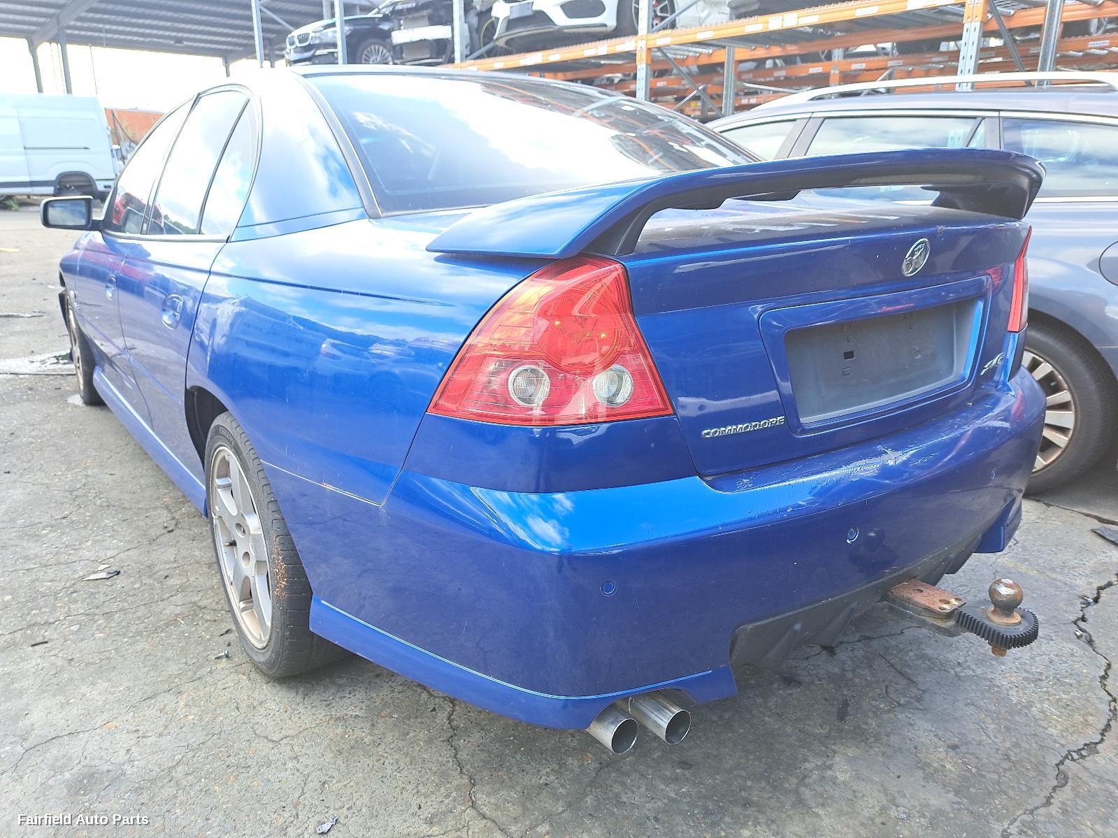 2004 Holden Commodore Left Headlamp