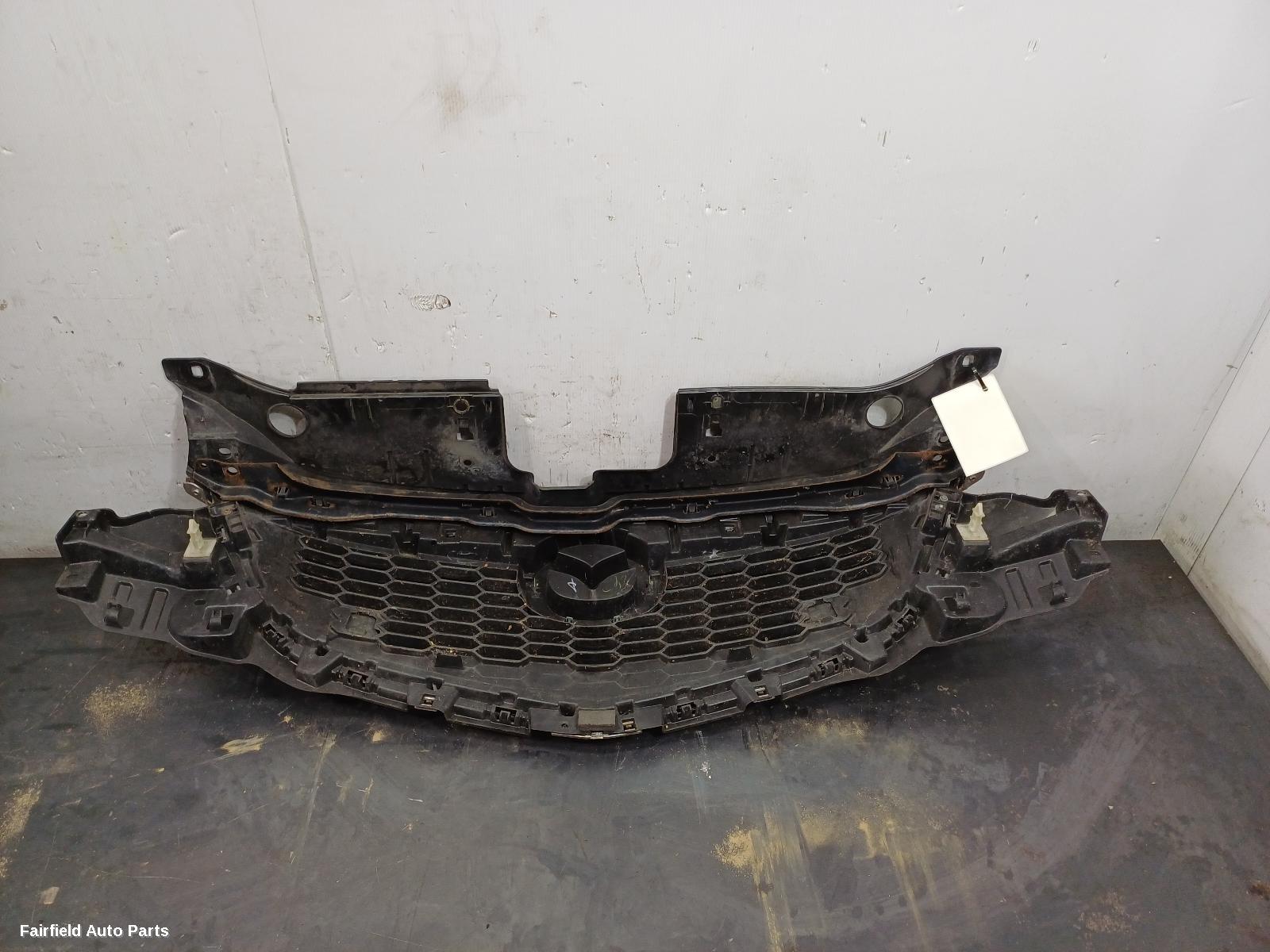 2012-2014 Mazda Cx5 Grille