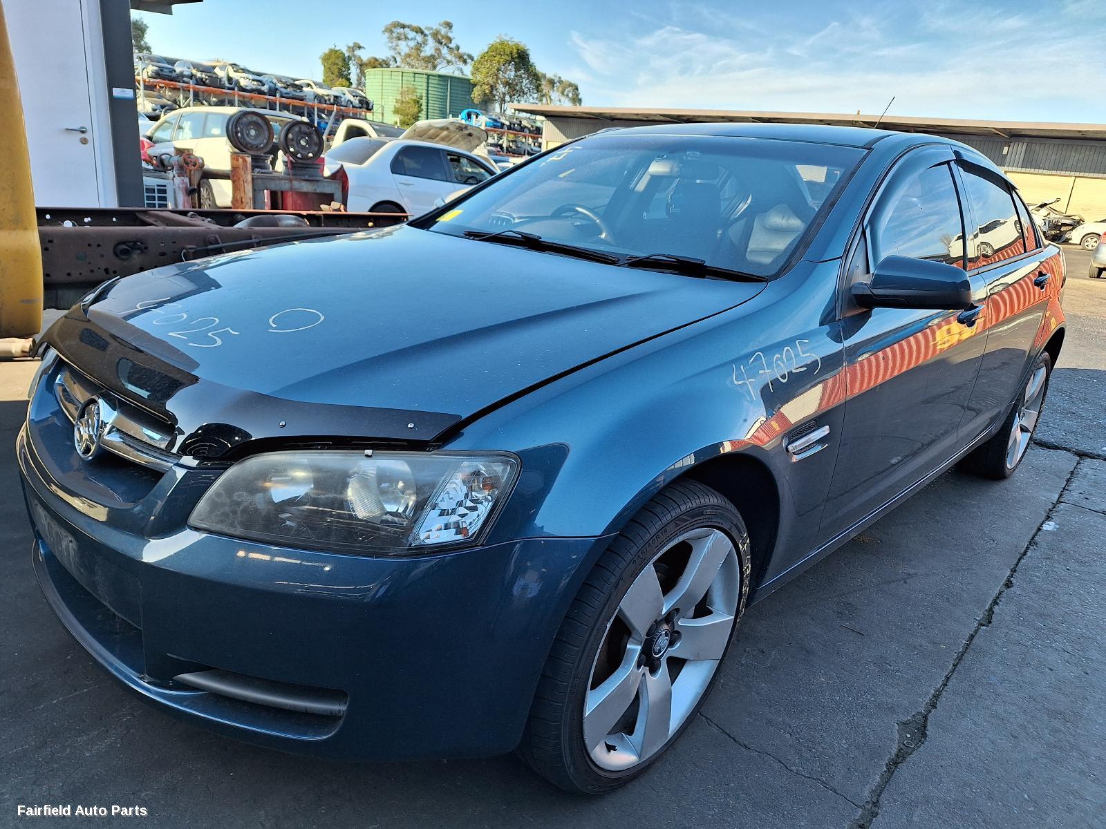 2008 Holden Commodore Grille