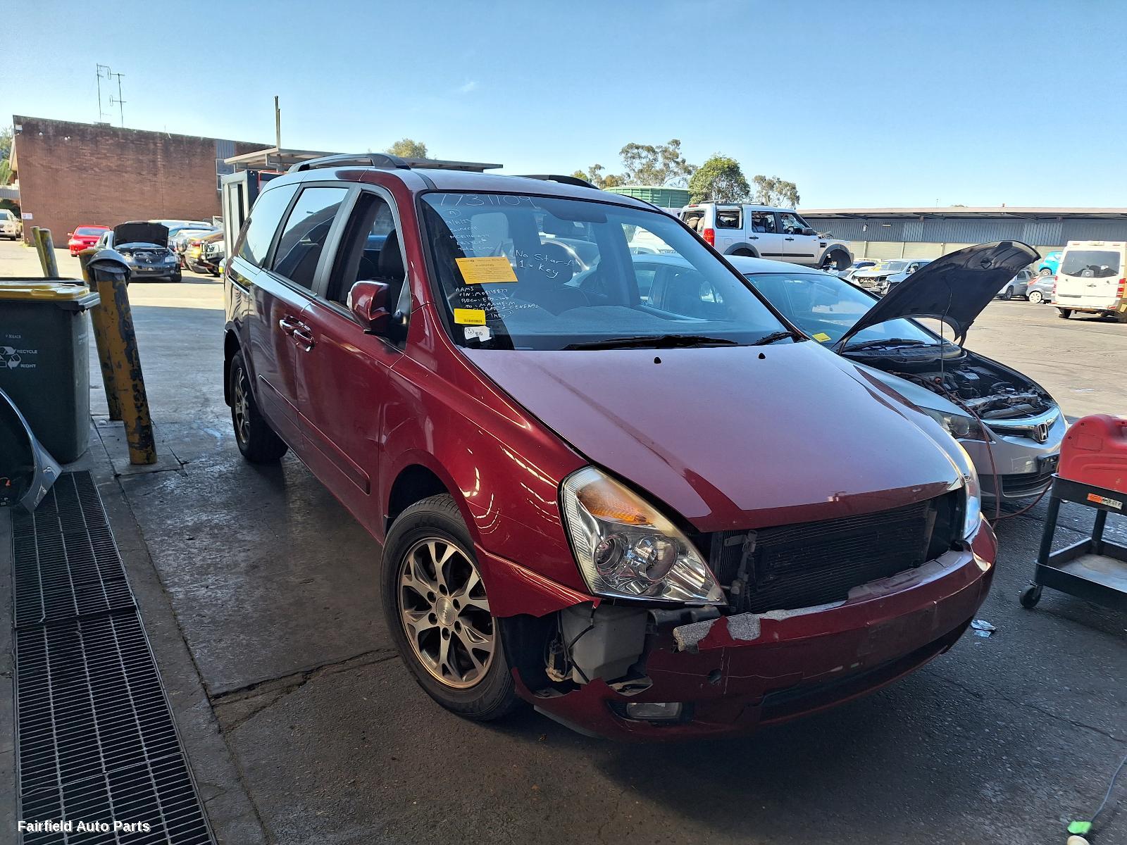 2013 Kia Carnival/grand Carnival Fuel Door Filler