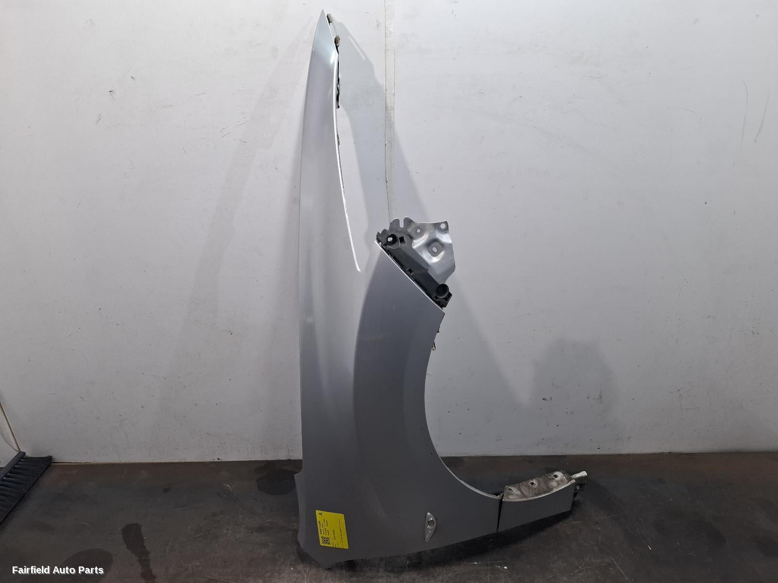 2008-2012 Mazda 6 Right Guard