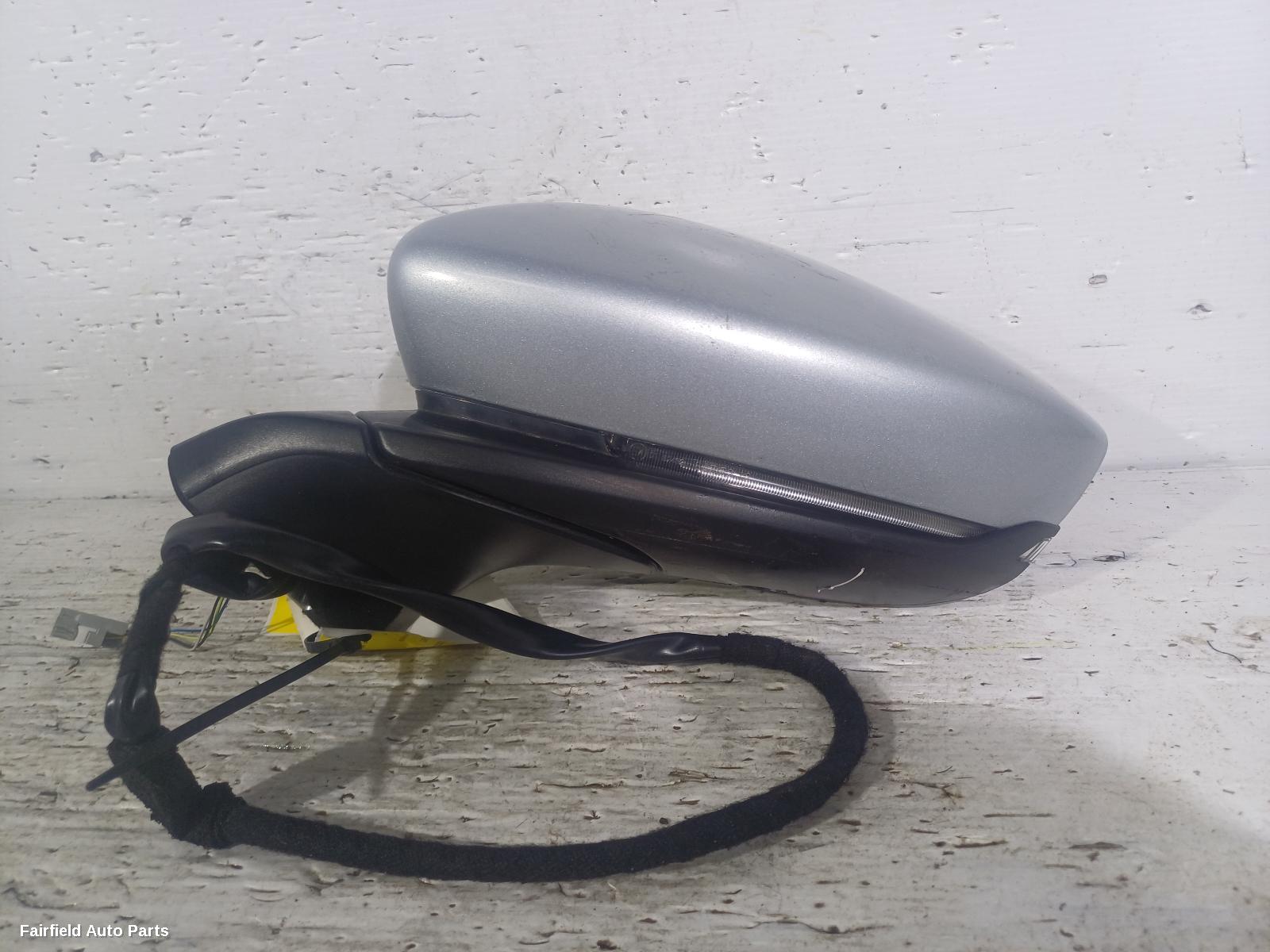 2019-2025 Mazda 3 Left Door Mirror