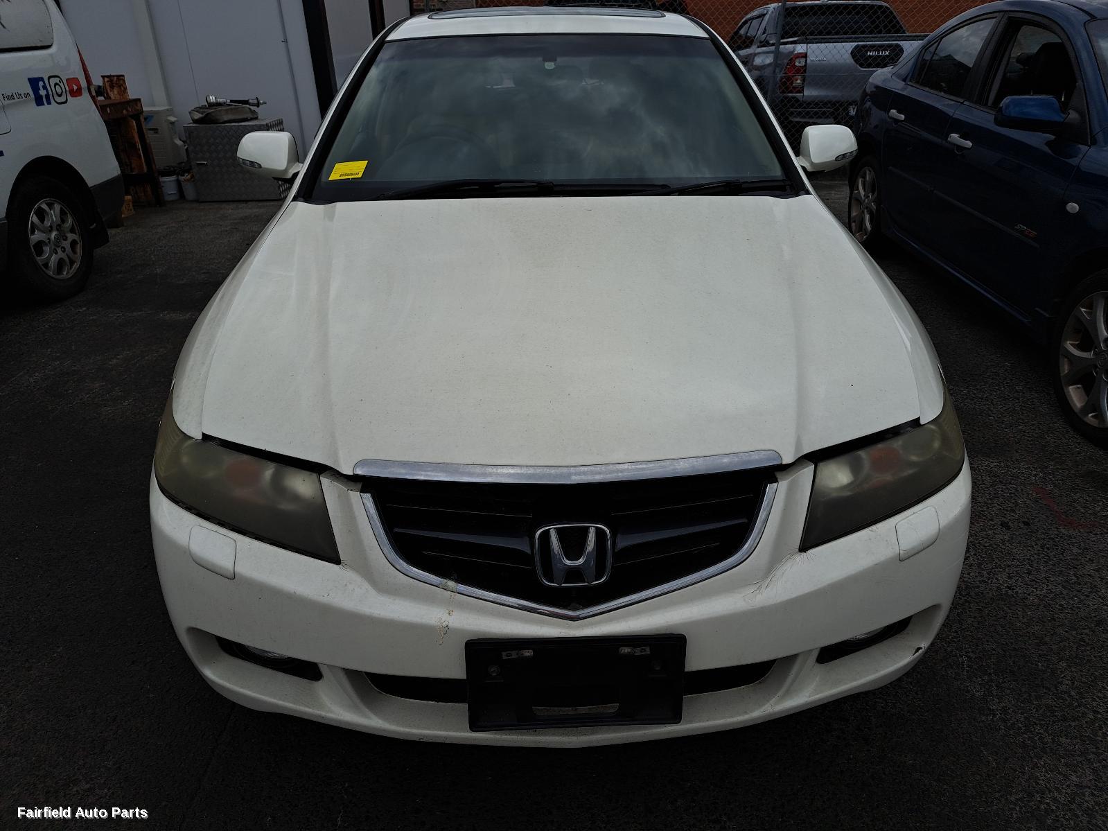 2004 Honda Accord Left Taillight