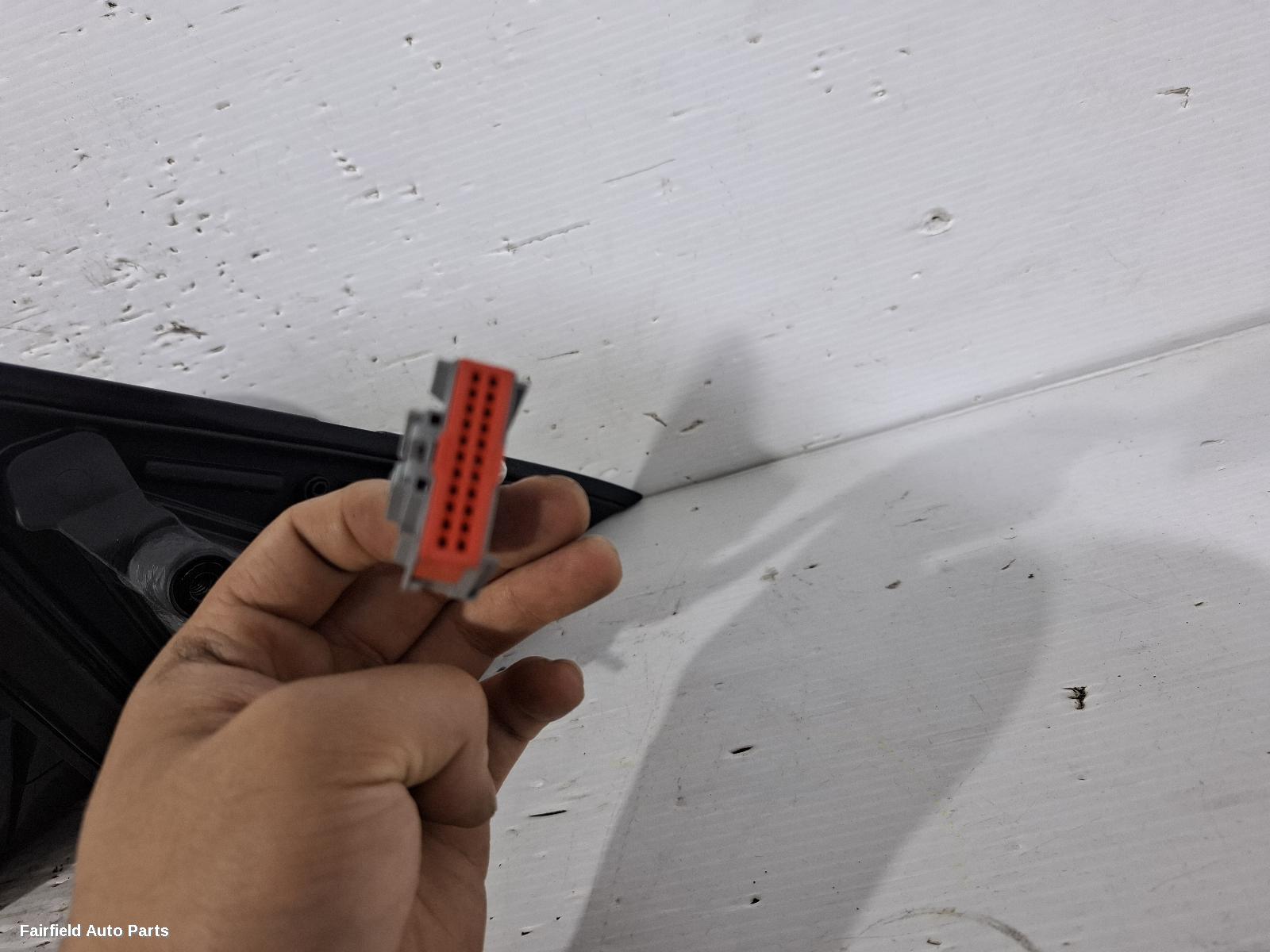 2015-2019 Land Rover Rangerover Evoque Left Door Mirror