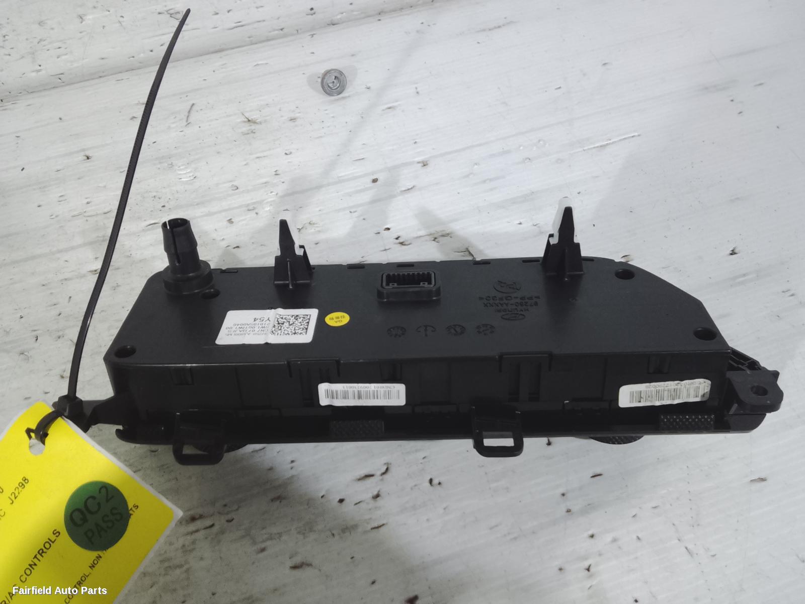 2020-2026 Hyundai I30 Heater Ac Controls