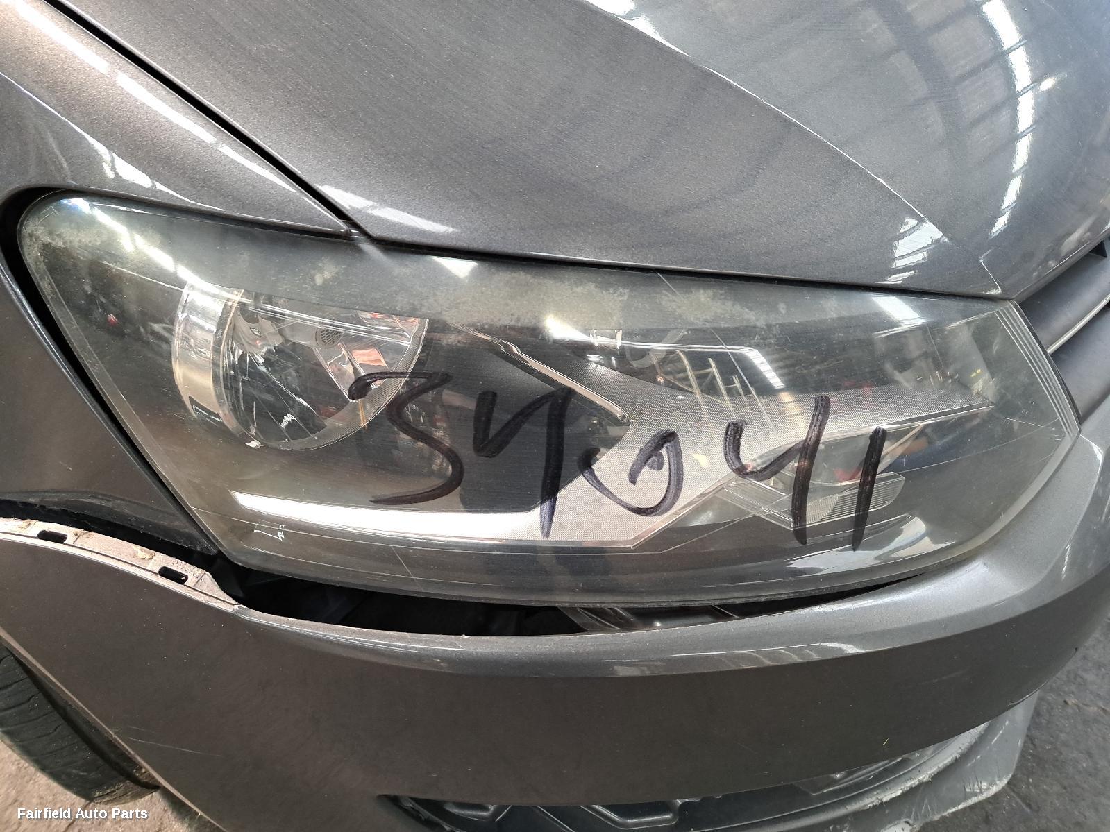 2011 Volkswagen Polo Right Taillight