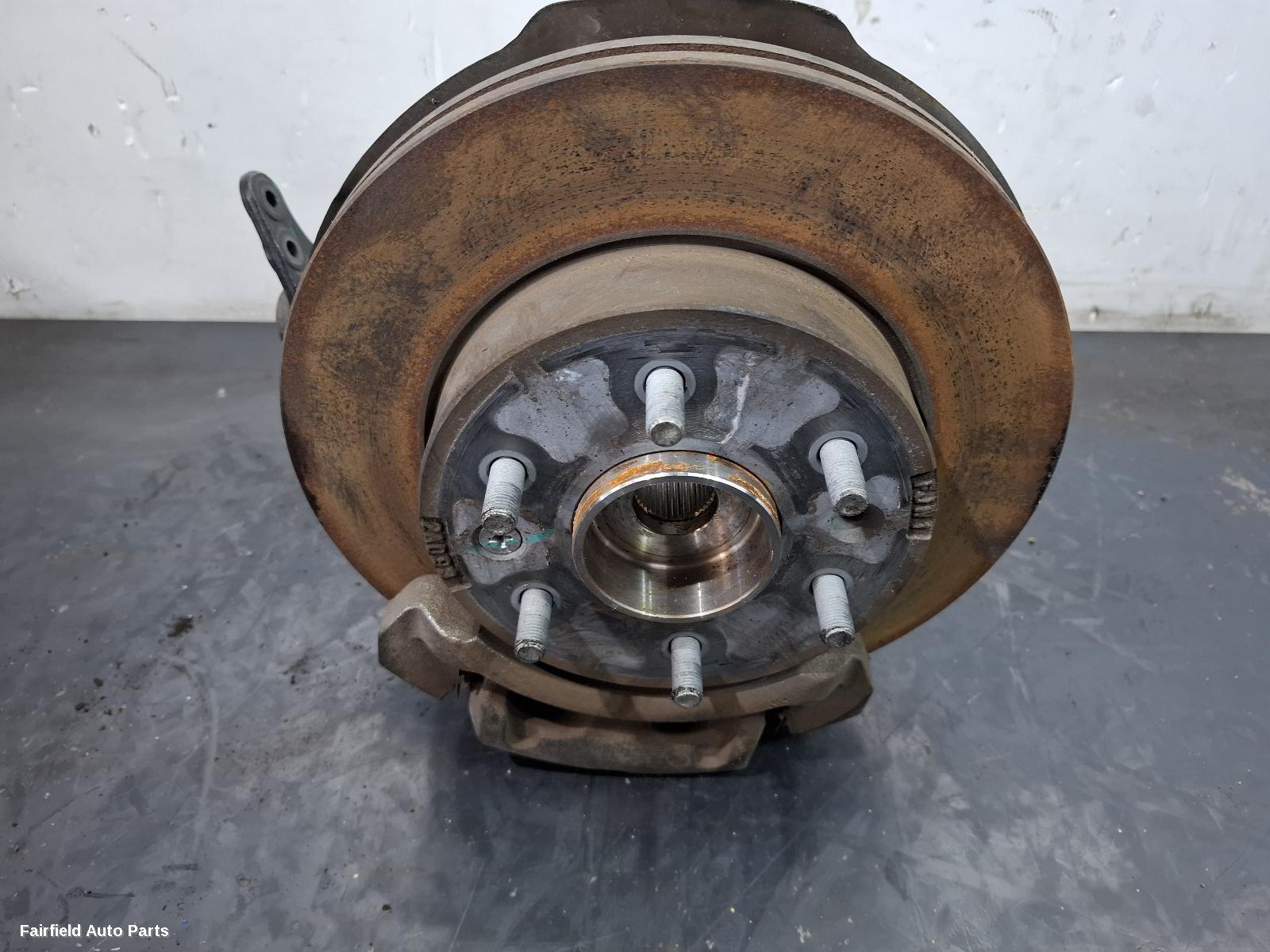 2021-2025 Ldv T60 Right Front Hub Assembly