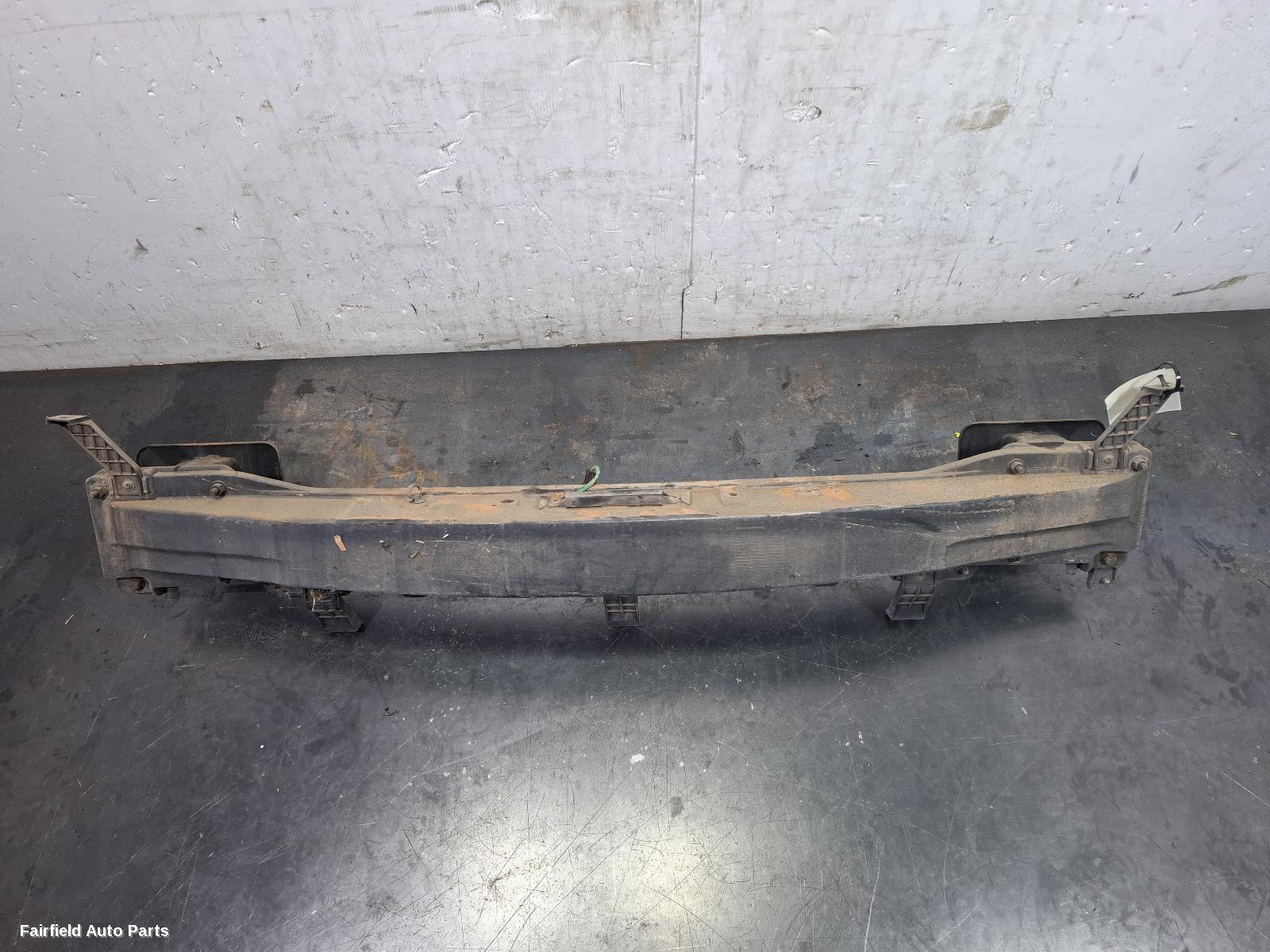 2011-2019 Hyundai I40 R Bar Bracket Reinfo