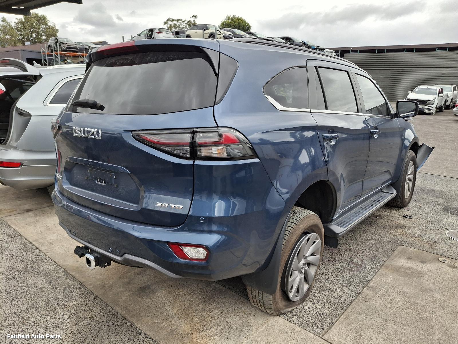 2024 Isuzu Mu-x Sunvisor