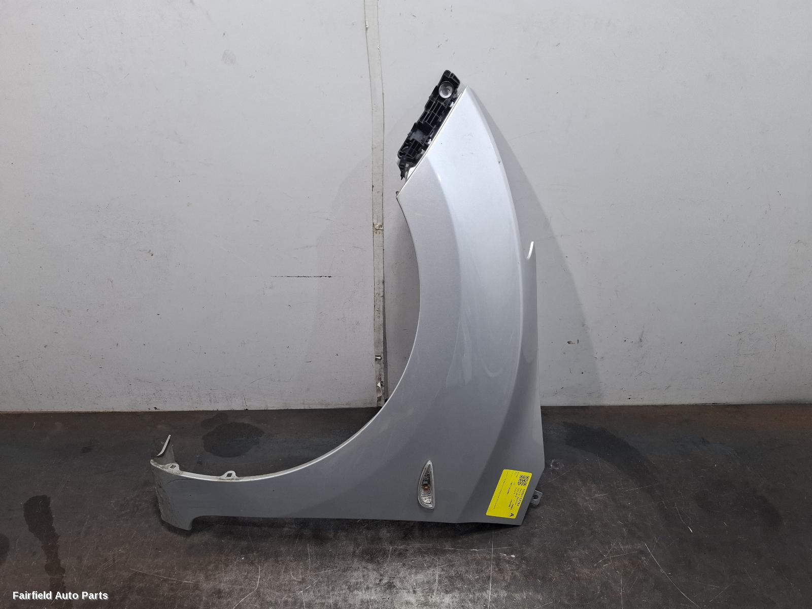 2012-2017 Hyundai I30 Left Guard