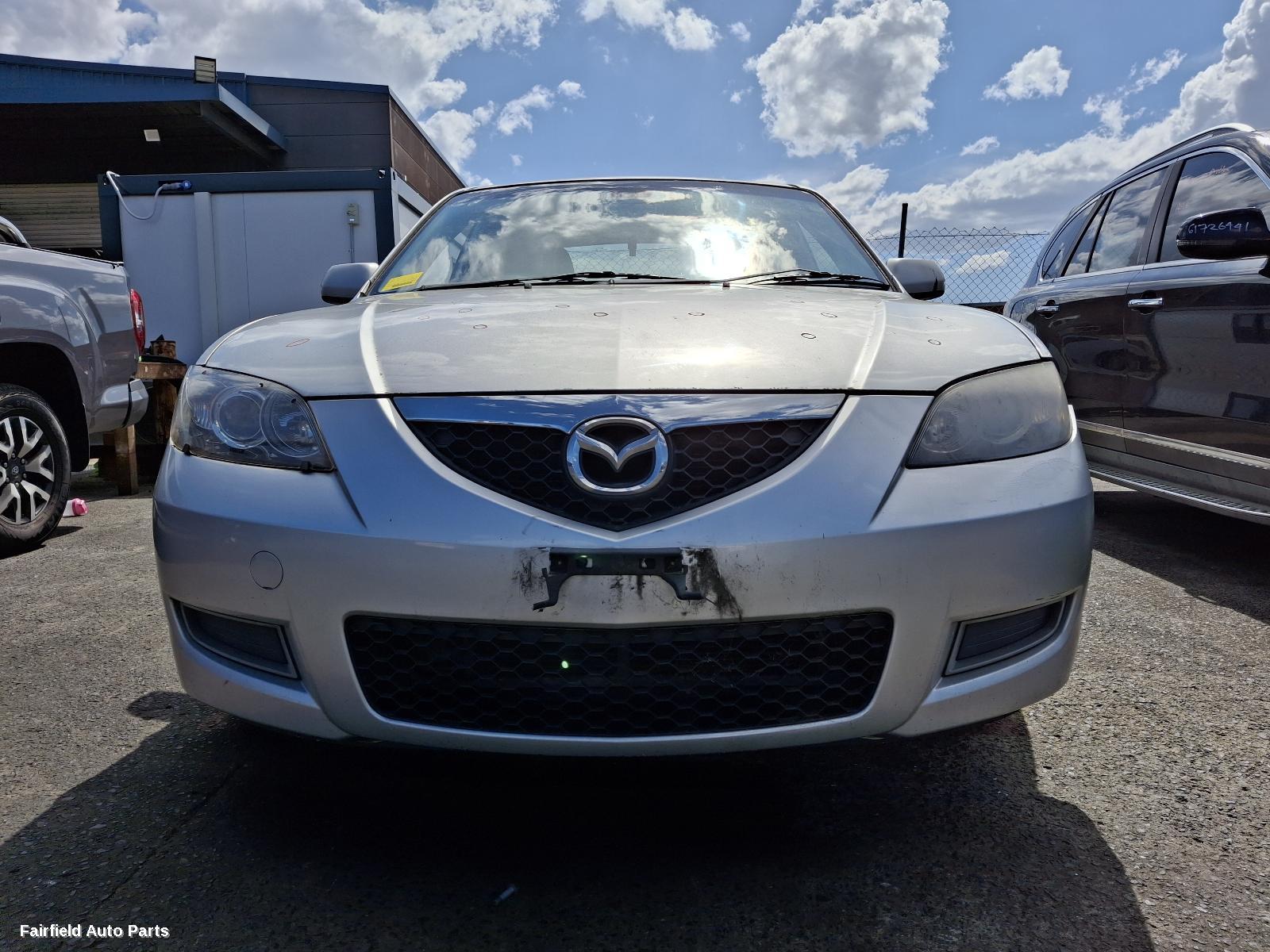 2003-2009 Mazda 3 Air Cleaner Box