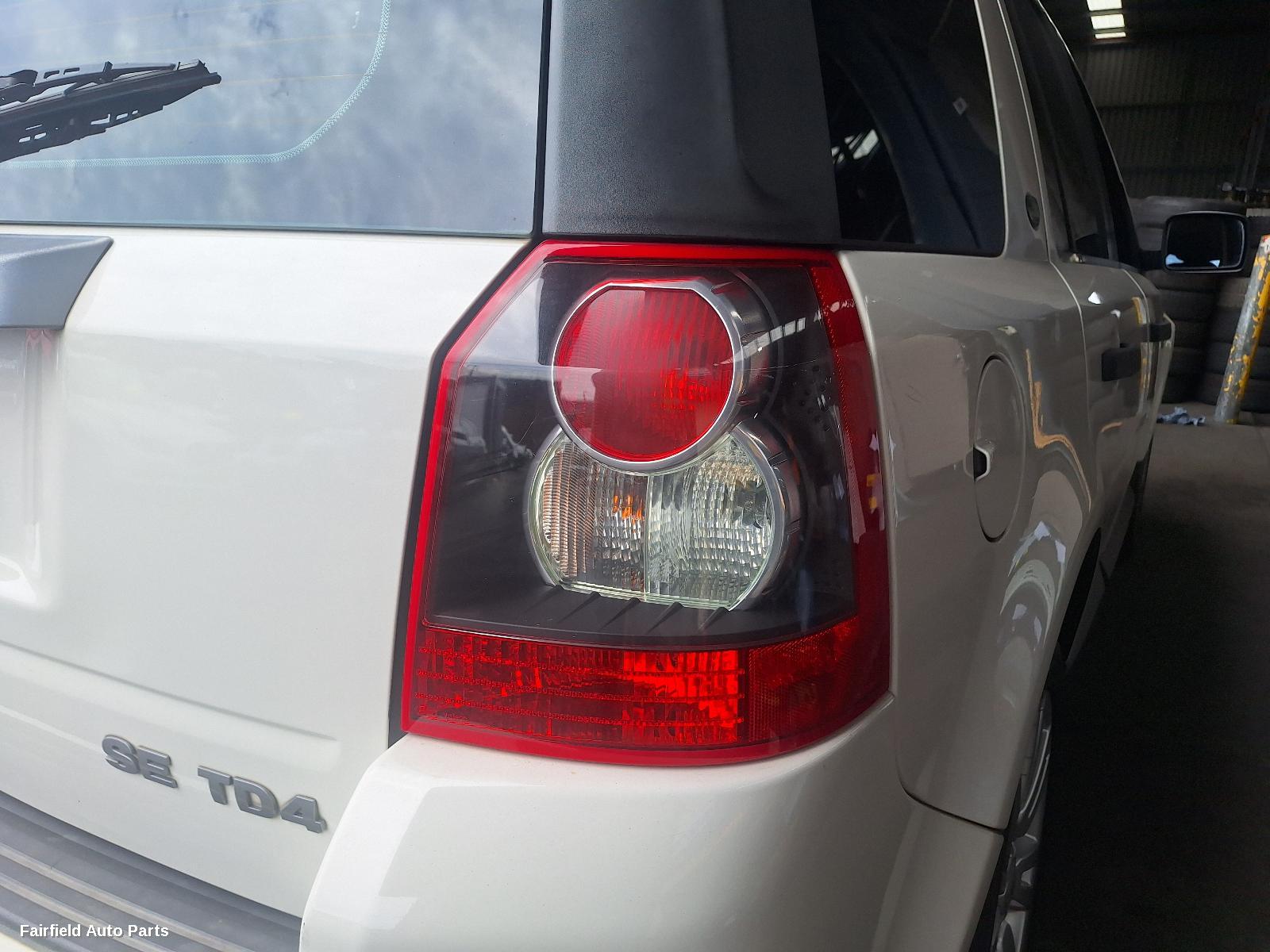 2007-2010 Land Rover Freelander Left Rear Door Sliding