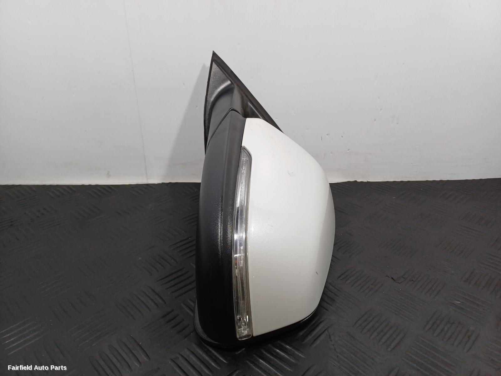 2015-2019 Bmw X1 Left Door Mirror
