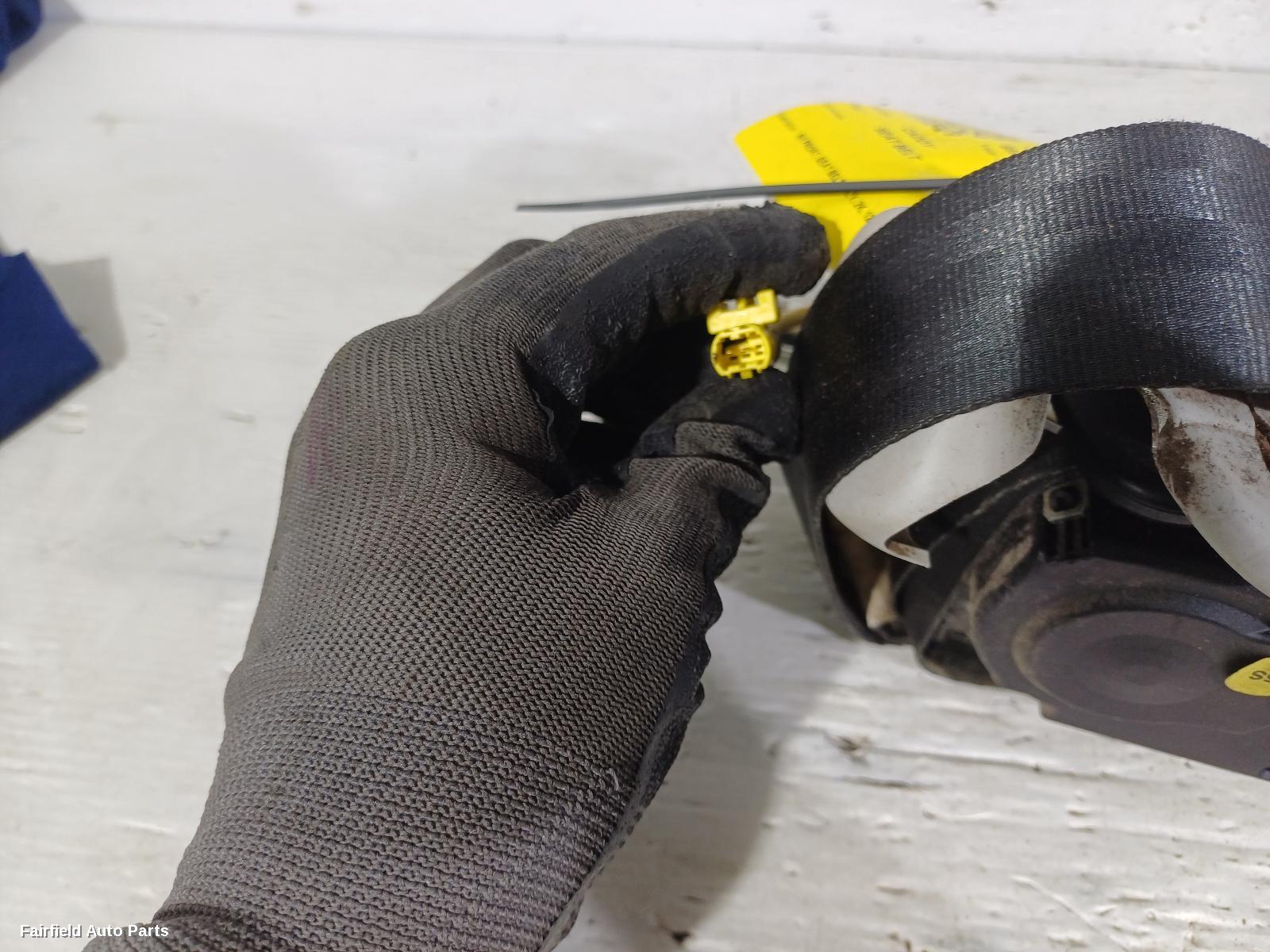 2004-2015 Volkswagen Caddy Seatbelt Stalk