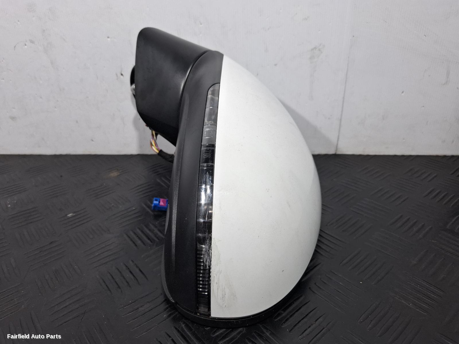 2014-2018 Volkswagen Touareg Left Door Mirror