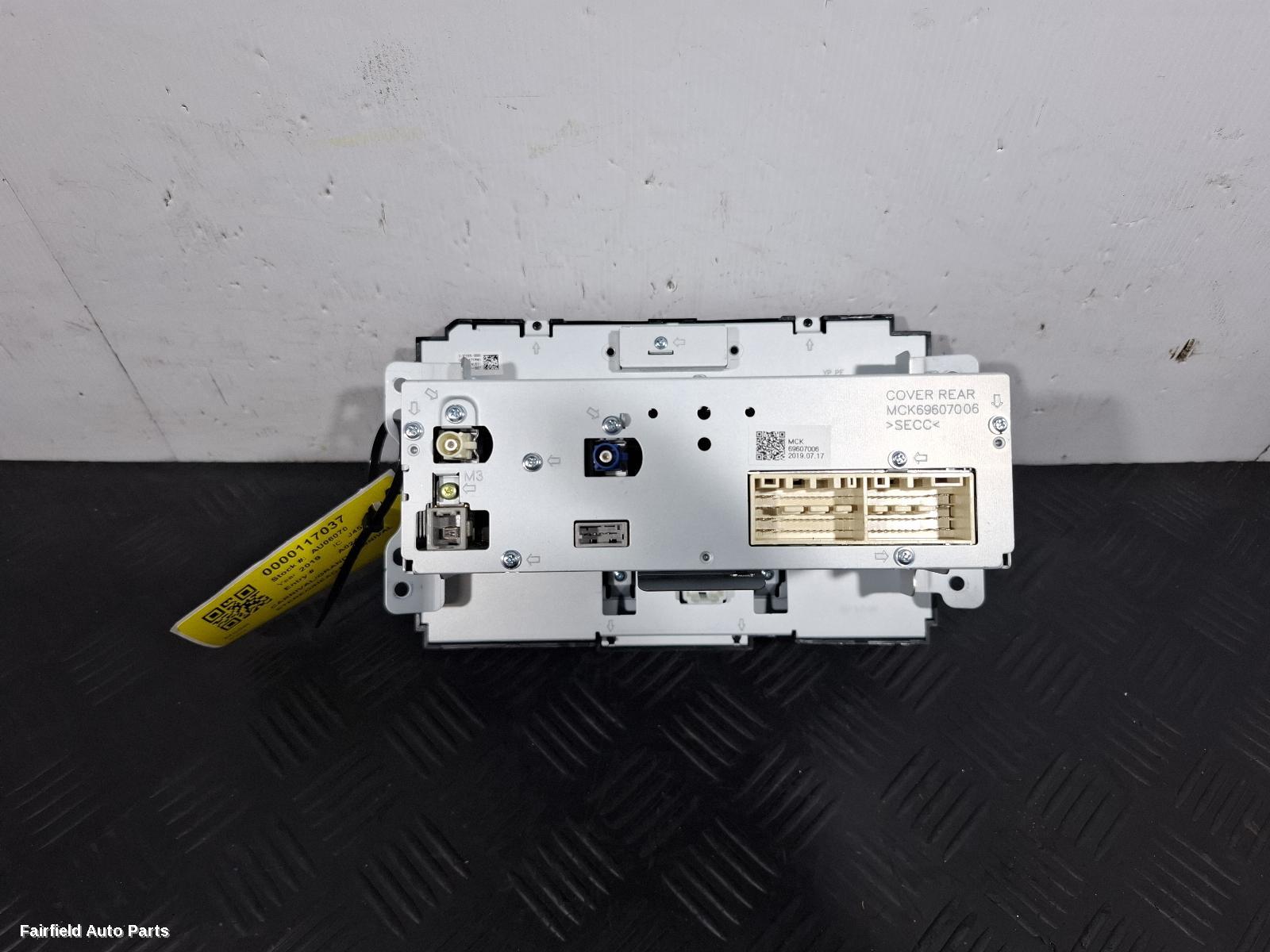 2018-2020 Kia Carnival/grand Carnival Radio Cd Dvd Sat Tv