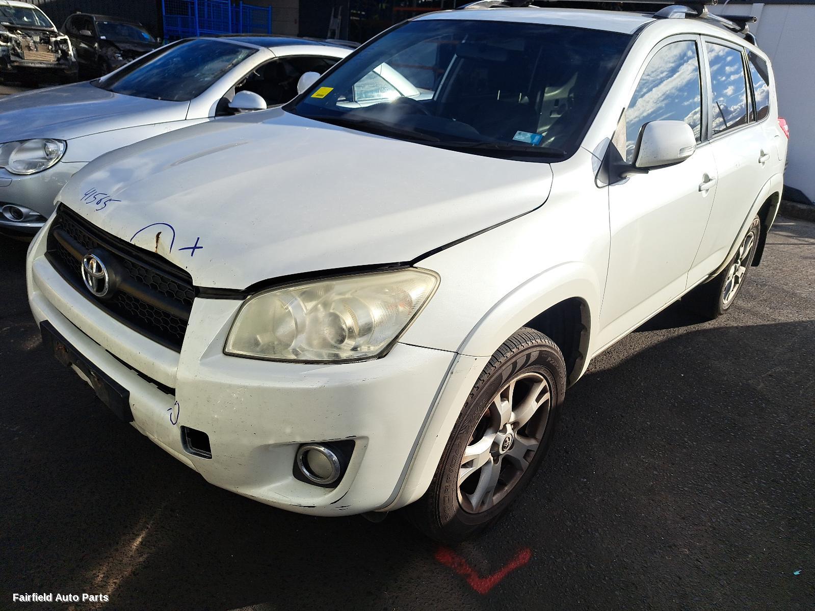 2011 Toyota Rav4 Left Front Door